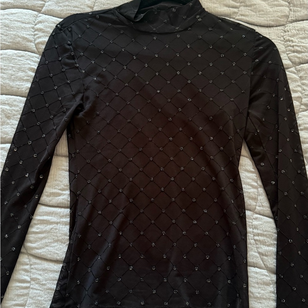 Amisu Black Diamond Pattern Top